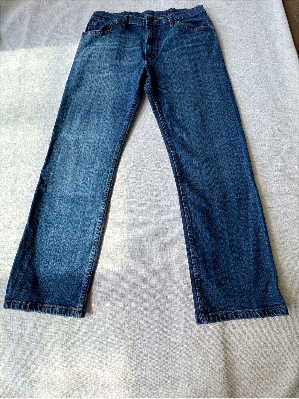 Wrangler Men's 34x29 Straight Leg Jeans in Blue‎ Denim regular fit